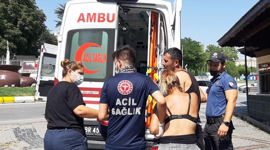 Edirne’de yaşlı adam parkta 2 kişiyi bıçakladı