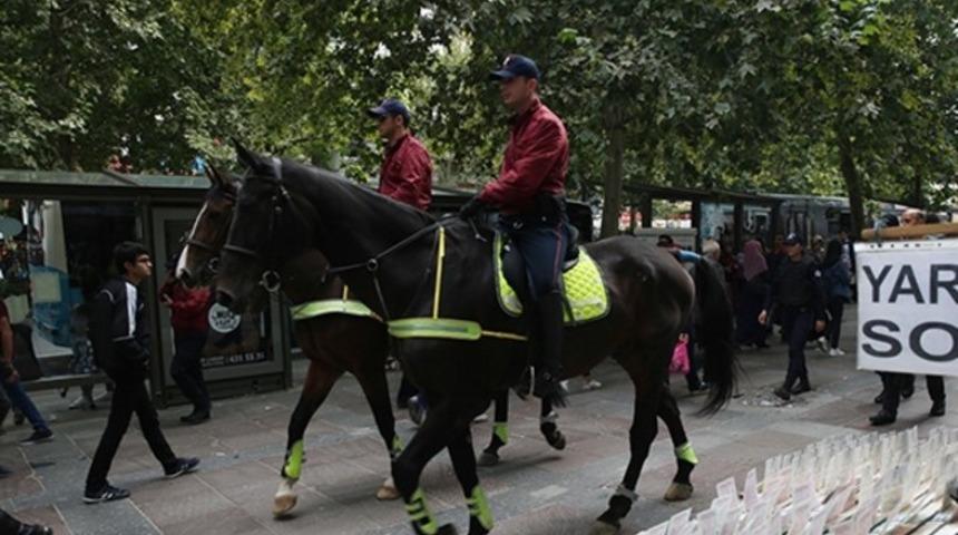 Fotoğraf az önce çekildi! Kızılay Meydanı'nda dikkat çeken görüntü