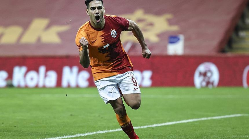 Sao Paulo'dan Falcao için transfer açıklaması