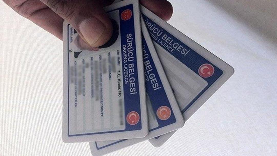 2021 ehliyet sınavı ne zaman? İşte yazılı ve direksiyon sınavı tarihi ve ehliyet sınavı &ccedil;ıkmış sorular...