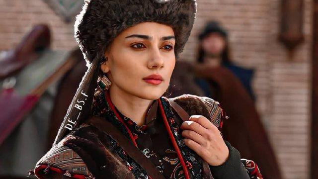 Uyanış: Büyük Selçuklu’nun iki oyuncusu Sevda Erginci ve İsmail Ege Şaşmaz yine aynı dizide buluşuyor