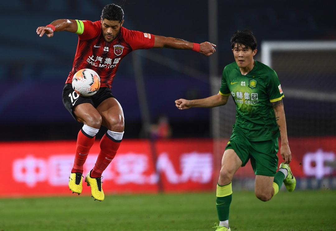 Fenerbah&ccedil;e'nin &Ccedil;in'den stoper g&ouml;zdesi: Min-Jae Kim