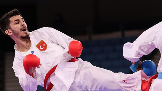 Milli karateci Eray Şamdan'dan gümüş madalya