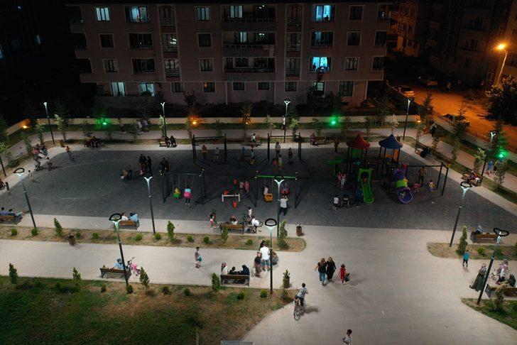 Iğdır'da yıkılan cezaevinin yerine yapılan sosyal yaşam alanı ilgi görüyor G3