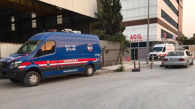 Kan donduran olay! Kayınvalidesini öldürdü, 3 yaşındaki çocuğunu yaraladı