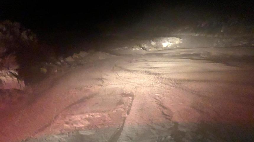 Sıcaklık rekoru kırılan kentte sağanak yağış sele dönüştü!