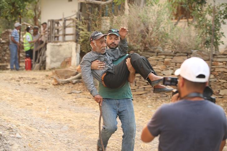 Acı veda! Milas'ta yangının tehdit ettiği 2 mahalledeki vatandaşlar tahliye edildi G3
