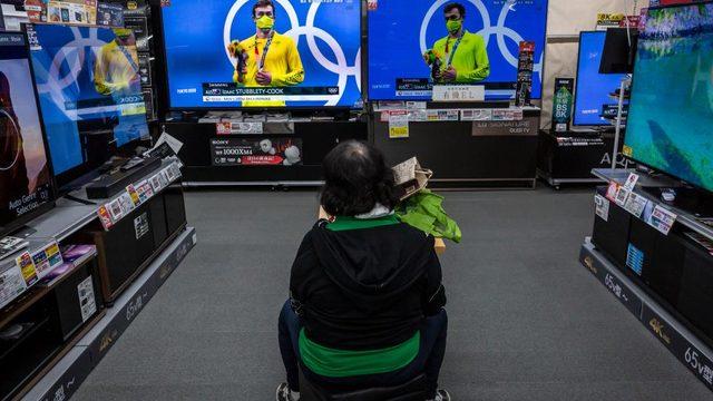 Tokyo da koronavir&uuml;s vakasındaki rekor artışta su&ccedil;lu Olimpiyatlar mı? 2