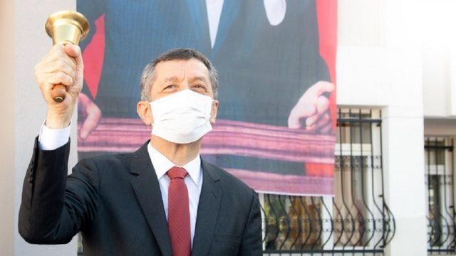 Milli Eğitim Bakanı Değişikliği Okulların Açılmasını Etkileyecek Mi?