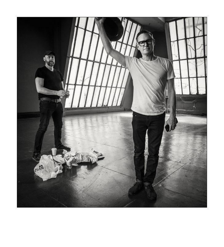 Bu yıl Bryan Adams çekti! İşte 2022 Pirelli Takvimi’nin kamera arkası görüntüleri G1