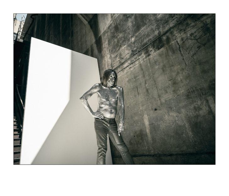 Bu yıl Bryan Adams çekti! İşte 2022 Pirelli Takvimi’nin kamera arkası görüntüleri G3