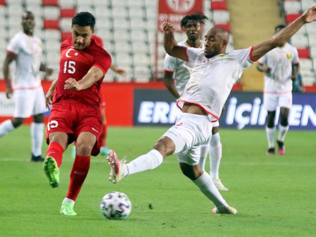 Sevilla'dan Ozan Kabak'a 10 milyon Euro'luk teklif