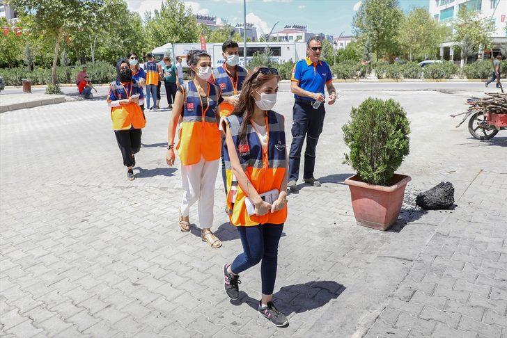 Diyarbakır'da Kovid-19 vakalarındaki yükseliş nedeniyle sahadaki sağlıkçı sayısı artırıldı G3