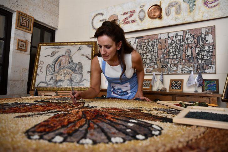 Gaziantep'in yöresel lezzetlerine mozaik sanatçısının eli değdi G3