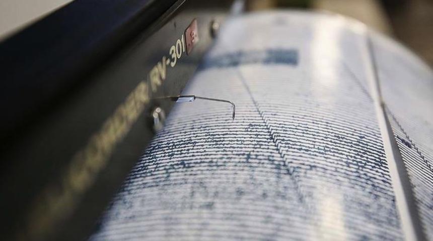 Muğla a&ccedil;ıklarında deprem (AFAD-Kandilli son depremler)