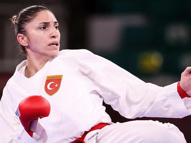 Bir bronz madalya da Merve Çoban'dan