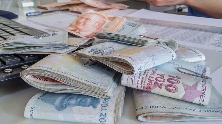 Kredi al maaşa bağlan! Ayda 383 lira ödeyerek emekli olabilirsiniz G4