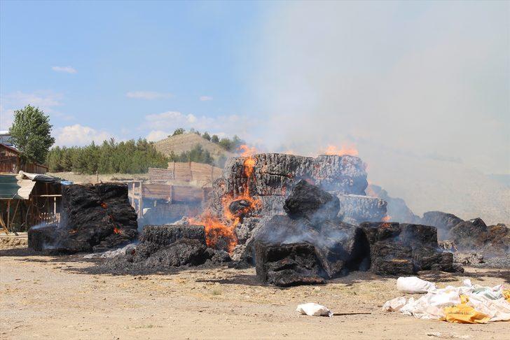 Kastamonu'da 150 ton saman balyası yandı G3