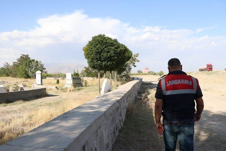 Niğde'de arazi anlaşmazlığı nedeniyle çıkan silahlı kavgada baba ile oğlu öldü G4