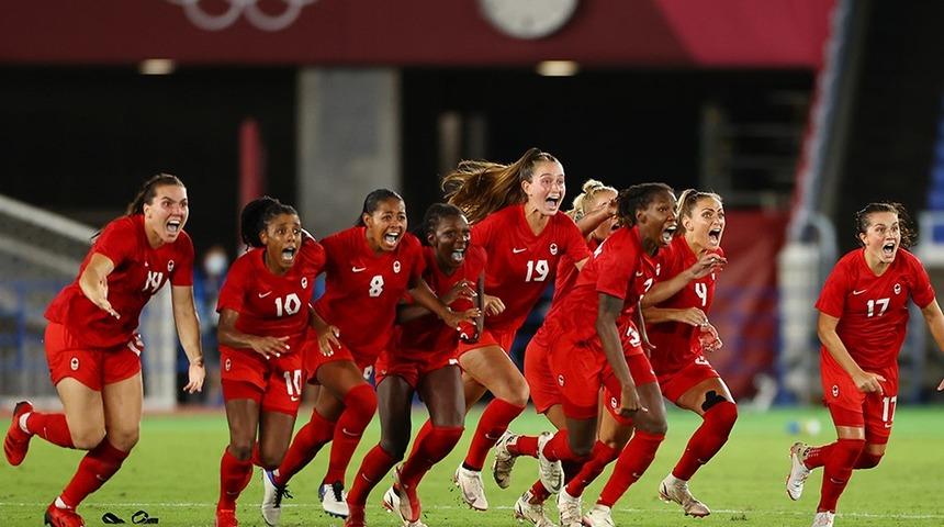 Kadınlar futbolda şampiyon belli oldu