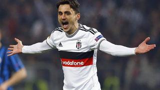 Kayserispor, Mustafa Pektemek'i kadrosuna kattı