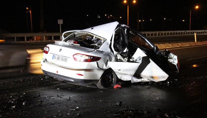 Kastamonu'da feci kaza! Otomobil istinat duvarına çarptı: 3 ölü