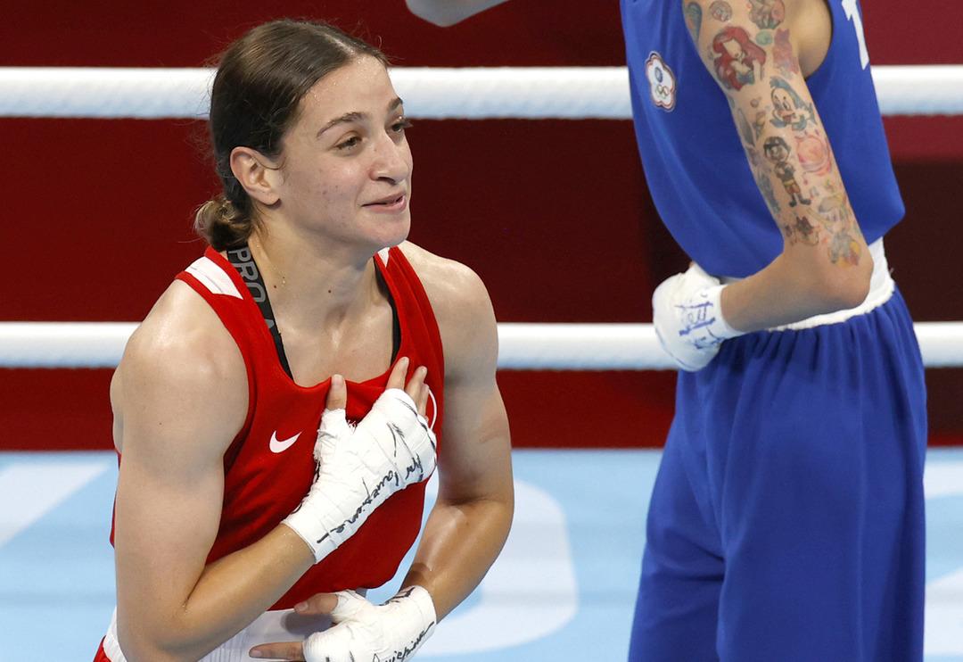  Buse Naz Çakıroğlu gümüş madalya aldı