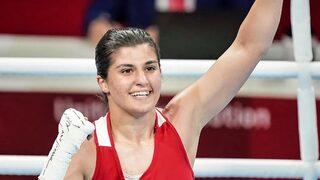 Busenaz Sürmeneli kimdir? Busenaz Sürmeneli kaç yaşında ve nereli?