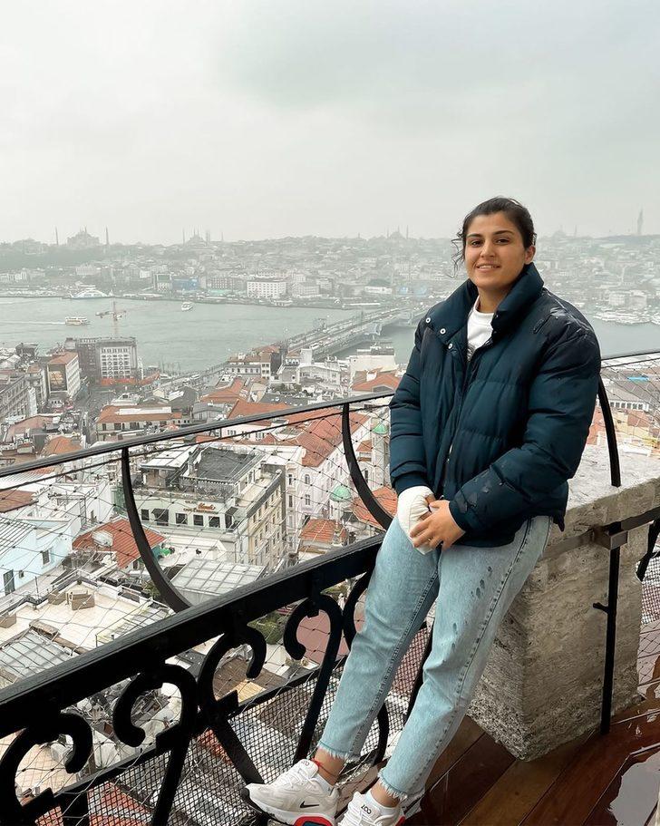 Busenaz Sürmeneli kimdir? Busenaz Sürmeneli kaç yaşında ve nereli? G5