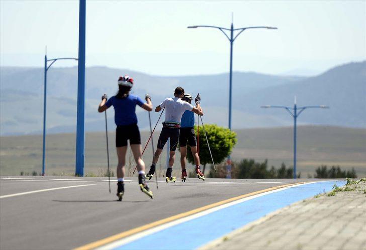 Kayaklı Koşu Milli Takımı, güç depolamak için 4 yıldır Ardahan'ı tercih ediyor G2