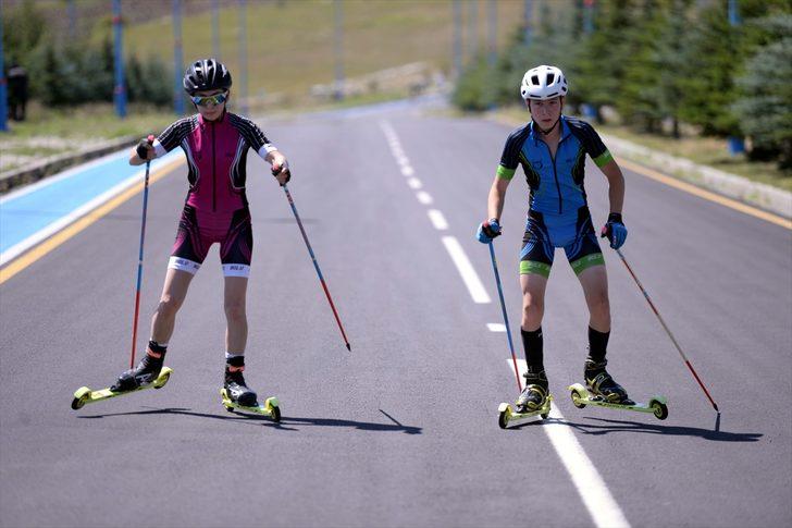 Kayaklı Koşu Milli Takımı, güç depolamak için 4 yıldır Ardahan'ı tercih ediyor G4