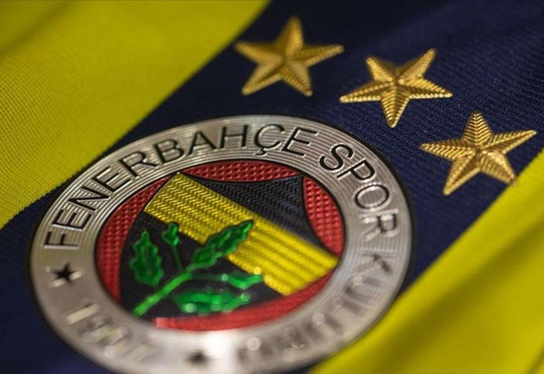 Fenerbah&ccedil;e transfer haberleri! Fenerbah&ccedil;e&rsquo;ye Arsenal&rsquo;den yıldız savunmacı!