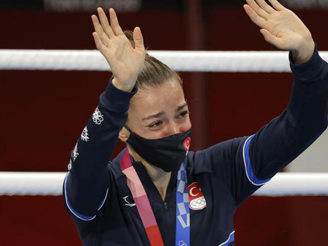 Buse Naz Çakıroğlu duygularını aktardı