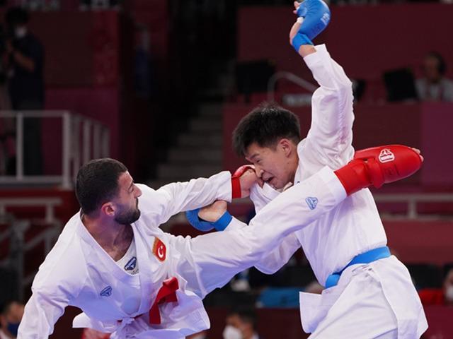 Uğur Aktaş'tan Tokyo'da bronz madalya