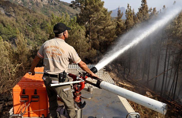 KKTC'nin "alev savaşçıları" Manavgat'taki yangın bölgesinde çalışmalara destek veriyor G4