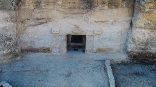 40 gündür kazıyorlar! Frigya'daki kurtarma kazısında Maltaş Tapınağı gün yüzüne çıktı