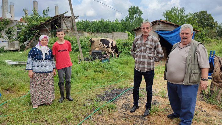Sakaryalı şehit babası orman yangını mağdurlarına ineğini bağışlayarak destek verdi G3