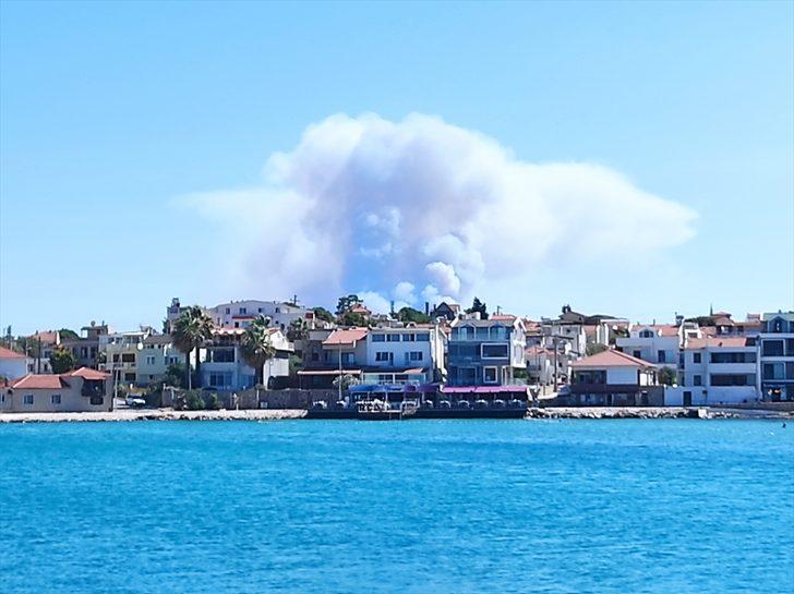 GÜNCELLEME 2 - İzmir'de makilik alanda çıkan yangına müdahale ediliyor G2