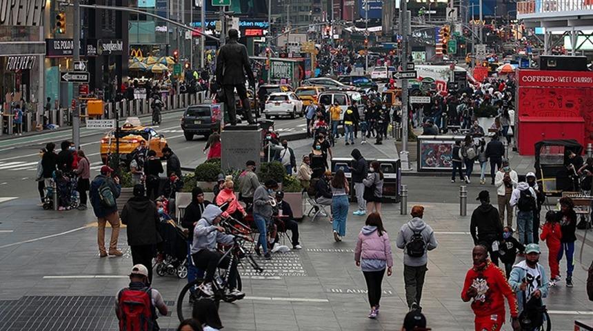 ABD'de kasım ayından sonra bir ilk! Vaka sayıları günlük 100 bin seviyesini aştı