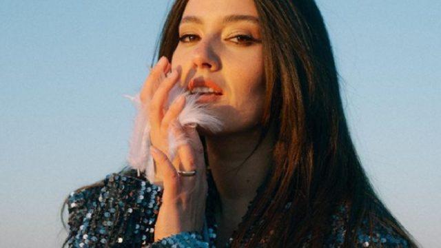 Pelin Akil sert konuştu: İnek gibi böğürenlere sesleniyorum