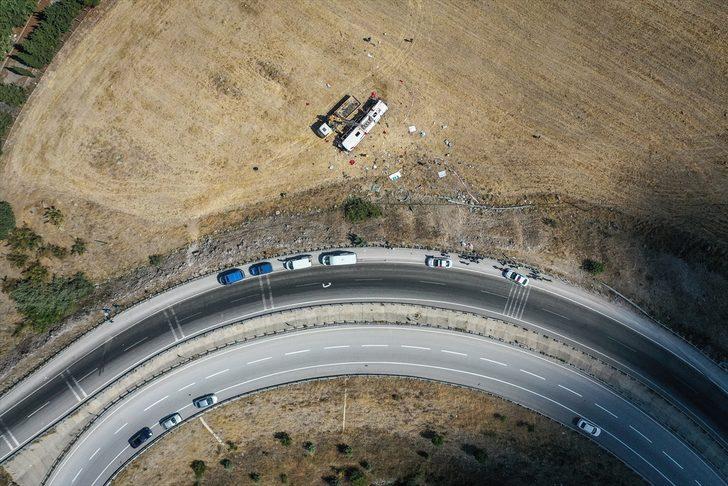 CHP Genel Başkan Yardımcısı Akın, Balıkesir'deki yolcu otobüsü kazasında yaralananları ziyaret etti: G2