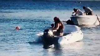 Korkunç ölüm! Denizde yüzerken sürat teknesi çarptı