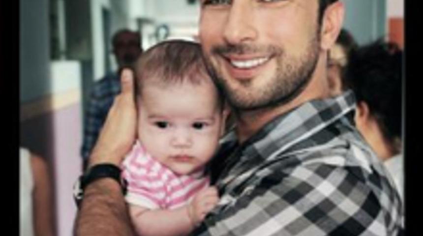 Tarkan Minik Kalplerle Buluştu