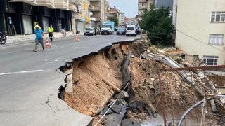 Ankara'da inşaatın istinat duvarı çöktü, binalar boşaltıldı