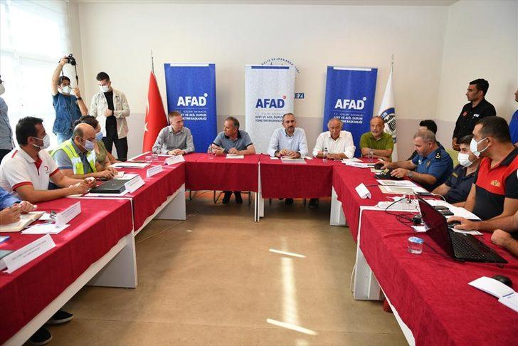 Adalet Bakanı Gül, Milas'ta yanan alanlarda incelemelerde bulundu G4