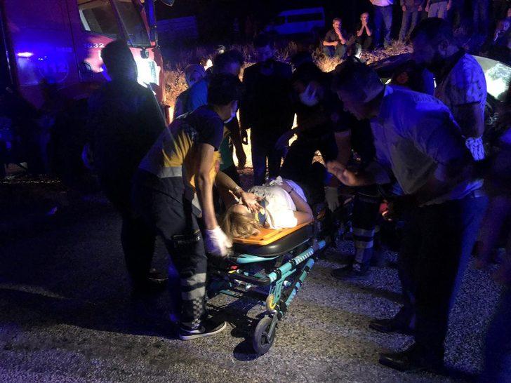 Van'da 3 aracın karıştığı kazada 10 kişi yaralandı G3