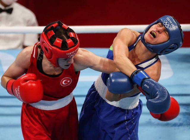 7 Ağustos: Boksta kadınlar 51 kilo finalinde Bulgar Stoyka Zhelyazkova'ya yenilen Buse Naz Çakıroğlu gümüş madalya aldı. Çakıroğlu, Türk boks tarihinde olimpiyat madalyası kazanan ilk kadın sporcu unvanını elde etti.