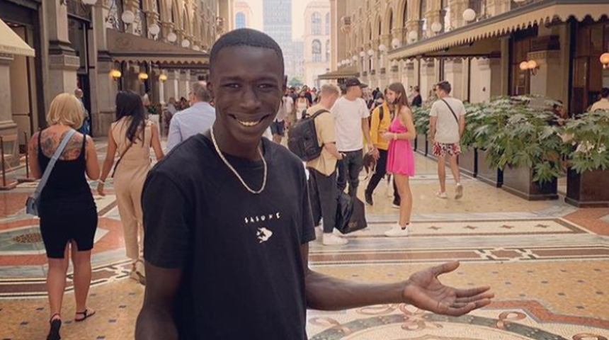 Fabrika işçisi olarak çalışıyordu! Şimdi 99 milyon takipçili bir fenomen: Khaby Lame