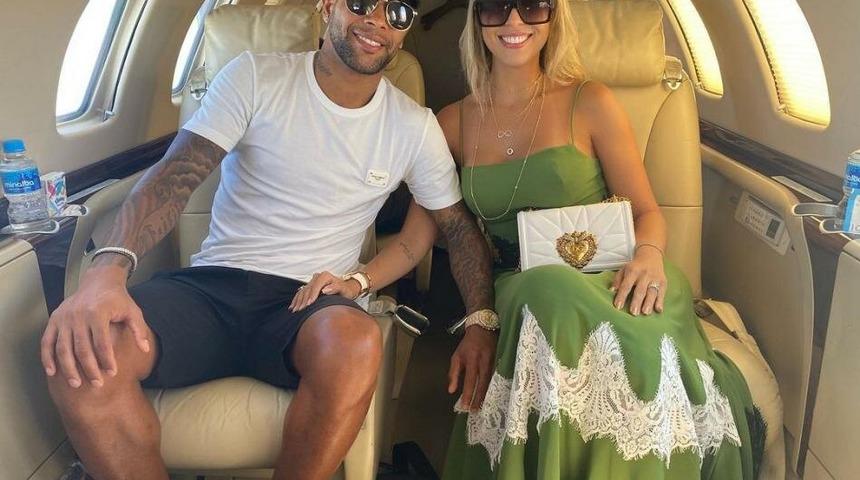 Beşiktaş'ın yeni transferi Alex Teixeira İstanbul'da