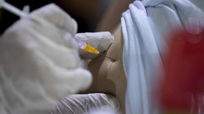 Konu farklı boyutlar kazandı! Kıbrıs Rum kesiminde 'sahte aşı kartı' skandalı büyüyor